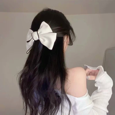 高级感背影头像女