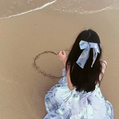 高级感背影头像女
