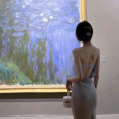 高级感背影头像女