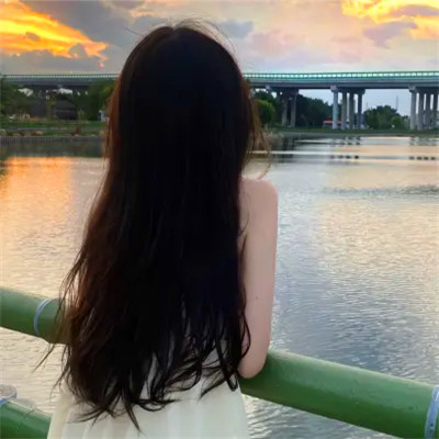 迷人背影头像女