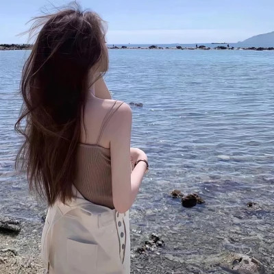 少女背影图片唯美微信头像