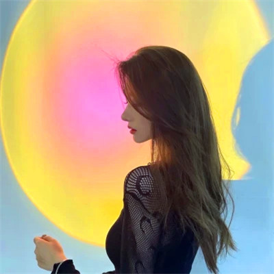 女头像真人图片背影