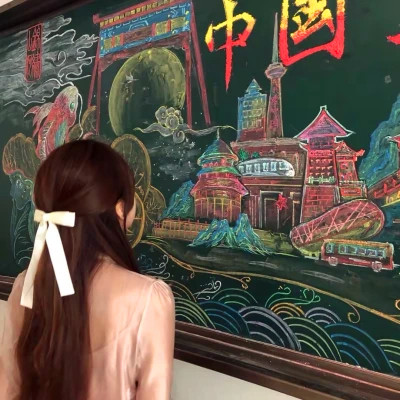 女头像真人图片背影