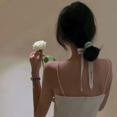 背影头像女高清