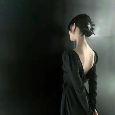 背影头像女高清