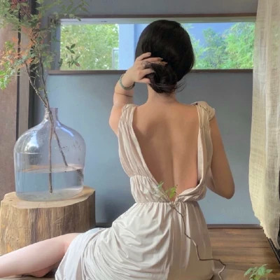背影头像女高清