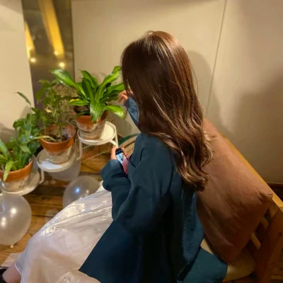 背影头像女高清