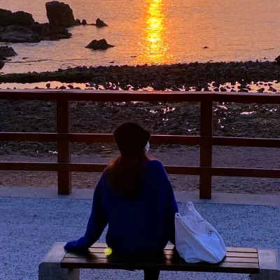 背影头像女高清