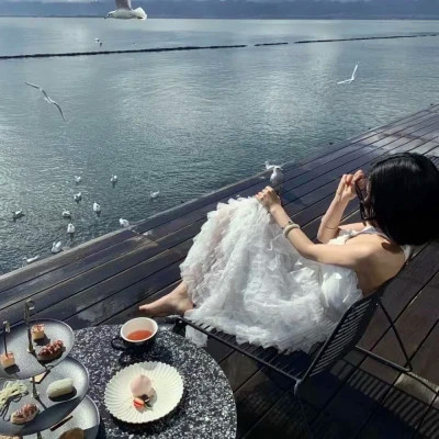 背影头像女高清