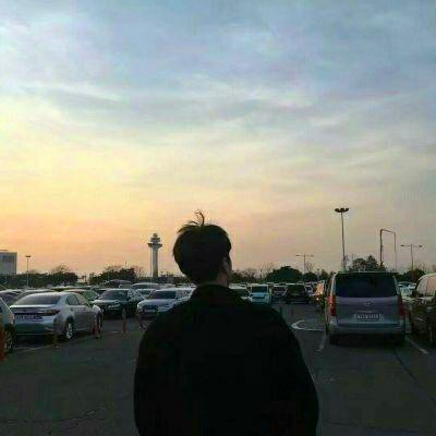 唯美高清好看淡淡忧伤的背影头像图片