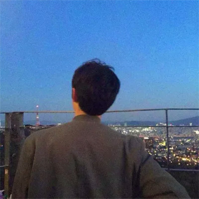 背影男头
