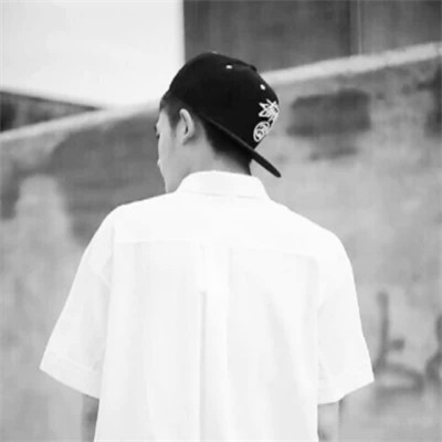 背影男头