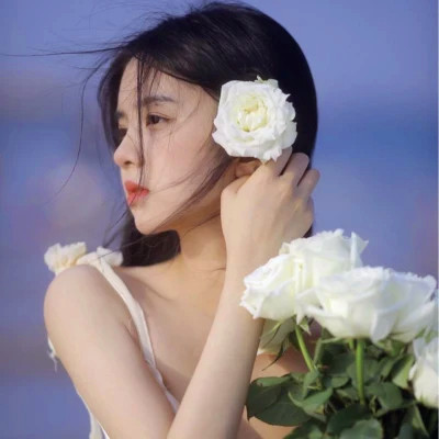 清新唯美图片女生头像