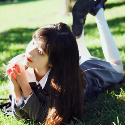 清新唯美图片女生头像