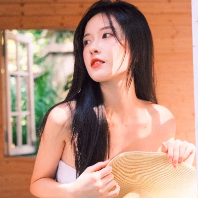 清新唯美图片女生头像