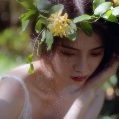 清新唯美图片女生头像