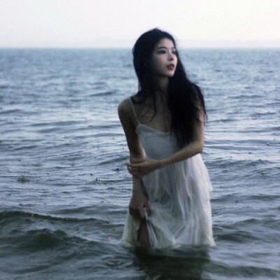 清新唯美图片女生头像