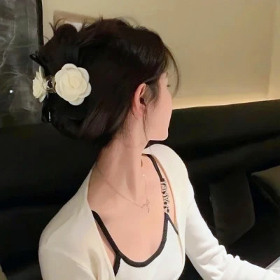 让人欲罢不能的御姐头像