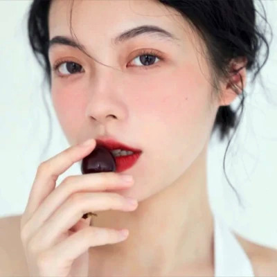 让人欲罢不能的御姐头像