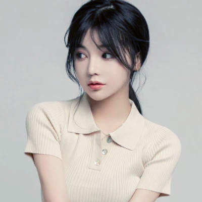 绝美好看的美女头像
