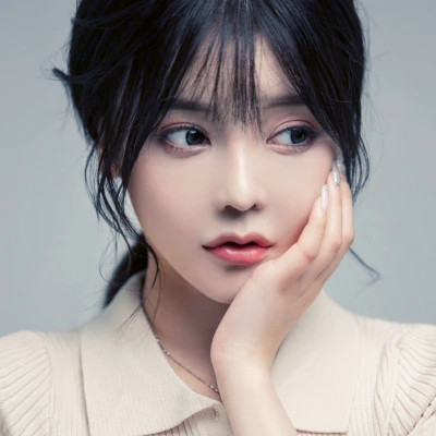 绝美好看的美女头像