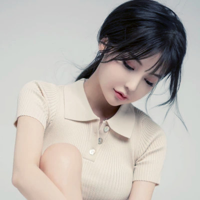 绝美好看的美女头像