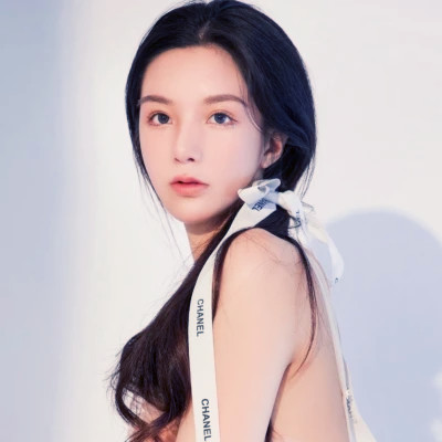 绝美好看的美女头像