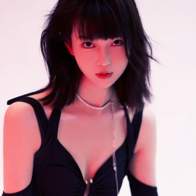 绝美好看的美女头像