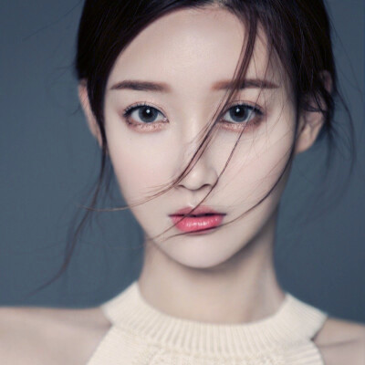 绝美好看的美女头像