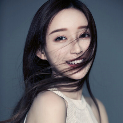 绝美好看的美女头像