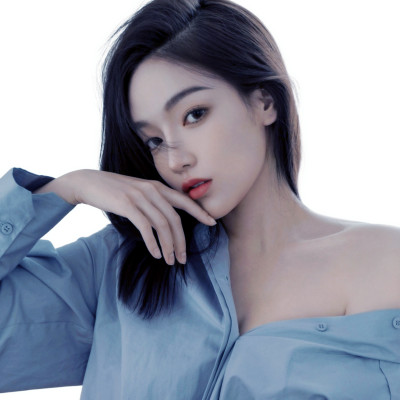 绝美好看的美女头像