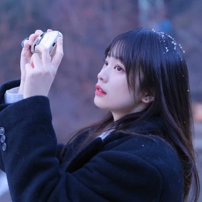 超火真人女生好看的图片头像