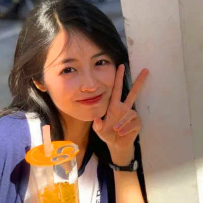 女人高雅温柔头像