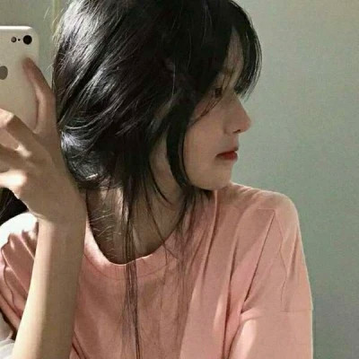 女人高雅温柔头像