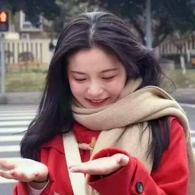 头像女ins高级质感温柔