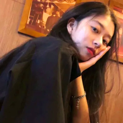 头像女ins高级质感温柔