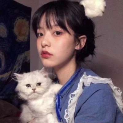 高质量女生头像ins真人