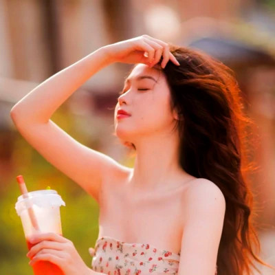女生复古怀旧头像
