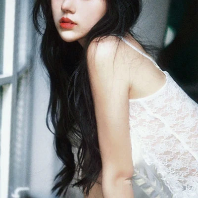 女生复古怀旧头像
