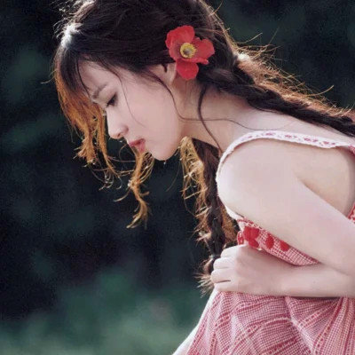 女生复古怀旧头像