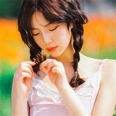 女生复古怀旧头像