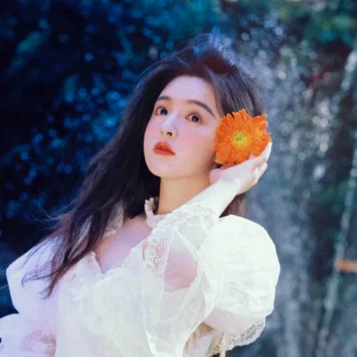 女生复古怀旧头像