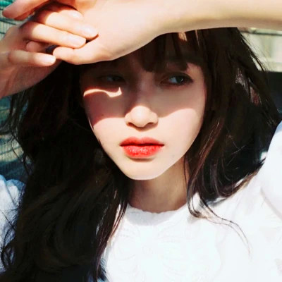 女生复古怀旧头像