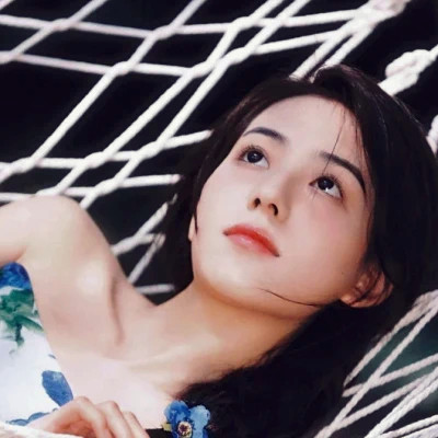 女生复古怀旧头像