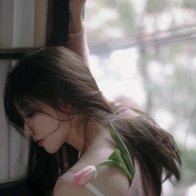 女生复古怀旧头像