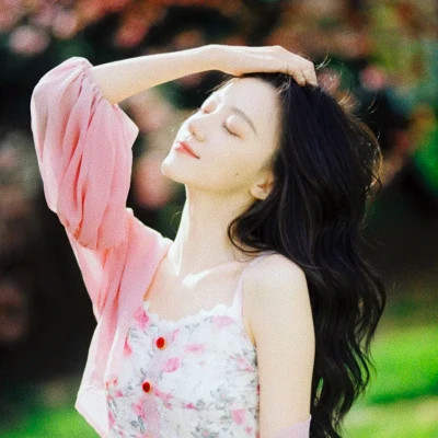 复古唯美头像意境女