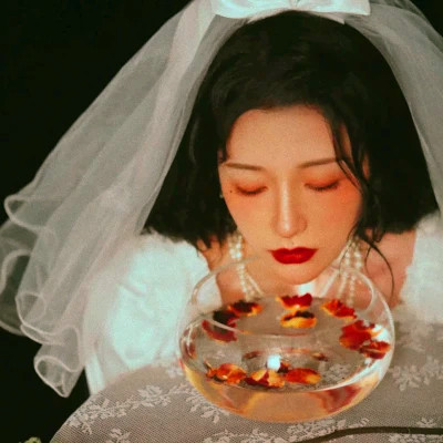 复古唯美头像意境女