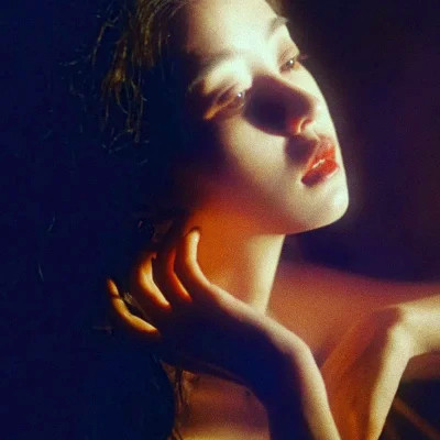 复古唯美头像意境女