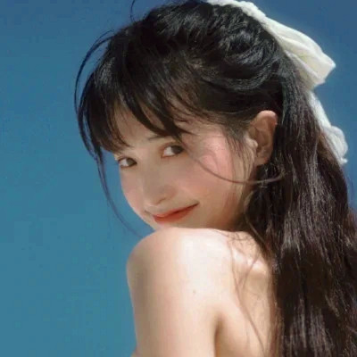 复古清新淡雅的头像女