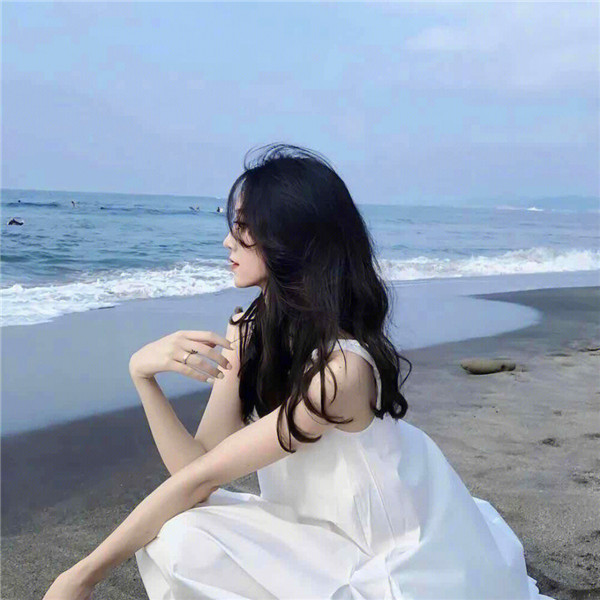  高级感不俗气的情侣头像